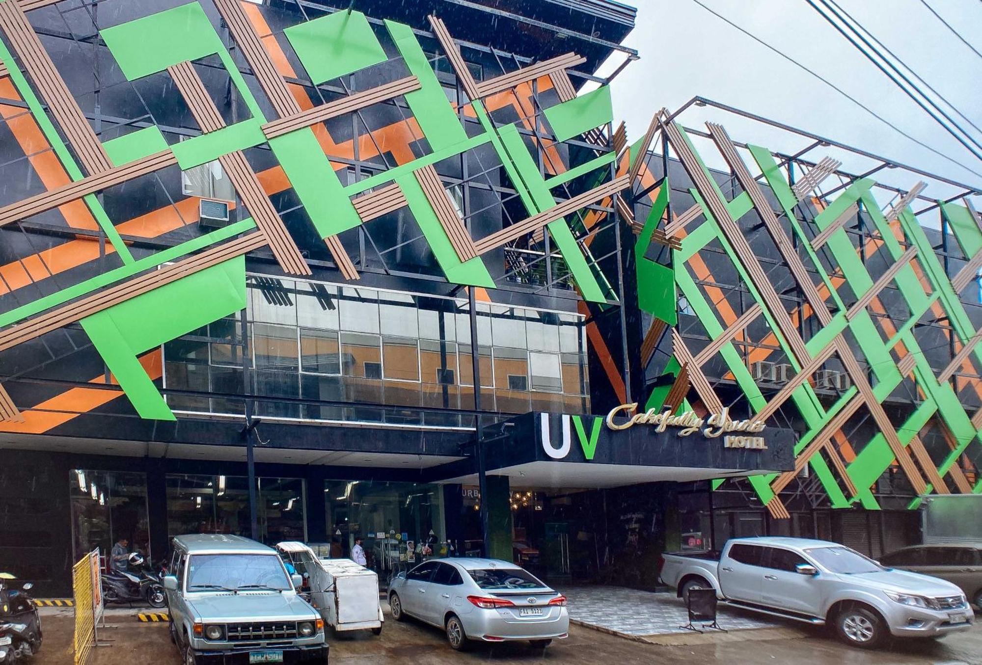 Urbanview At Lacson Street Bacolod City By Reddoorz Dış mekan fotoğraf